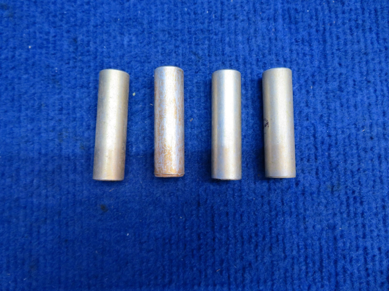 Beech Bushing Main Landing Gear P/N 35-815250 LOT OF 4 (0722-674)0