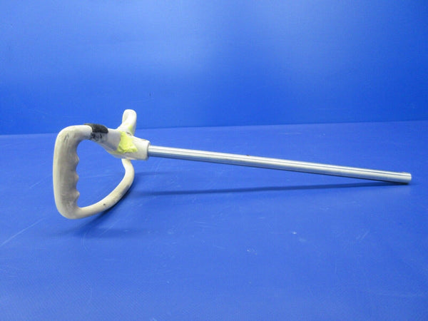 Early Cessna 210 Co-Pilot Control Wheel P/N 0513166-1 (1224-2066)