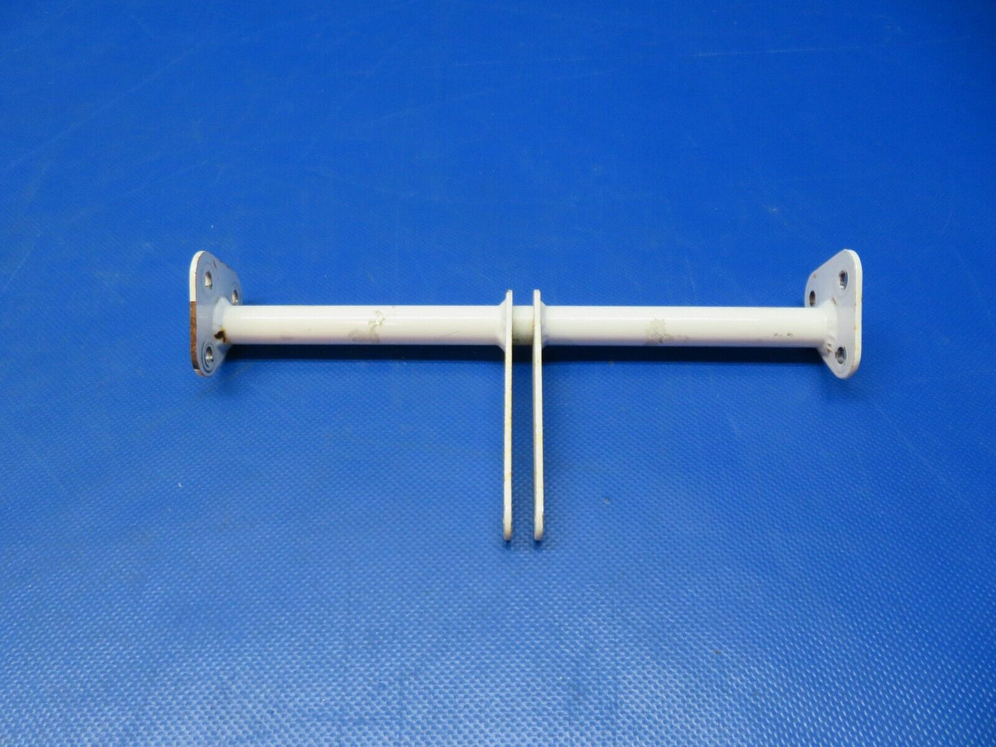 Arion Lightning LS-1 Rear Elevator Bellcrank P/N ALE-0030 (0424-121)