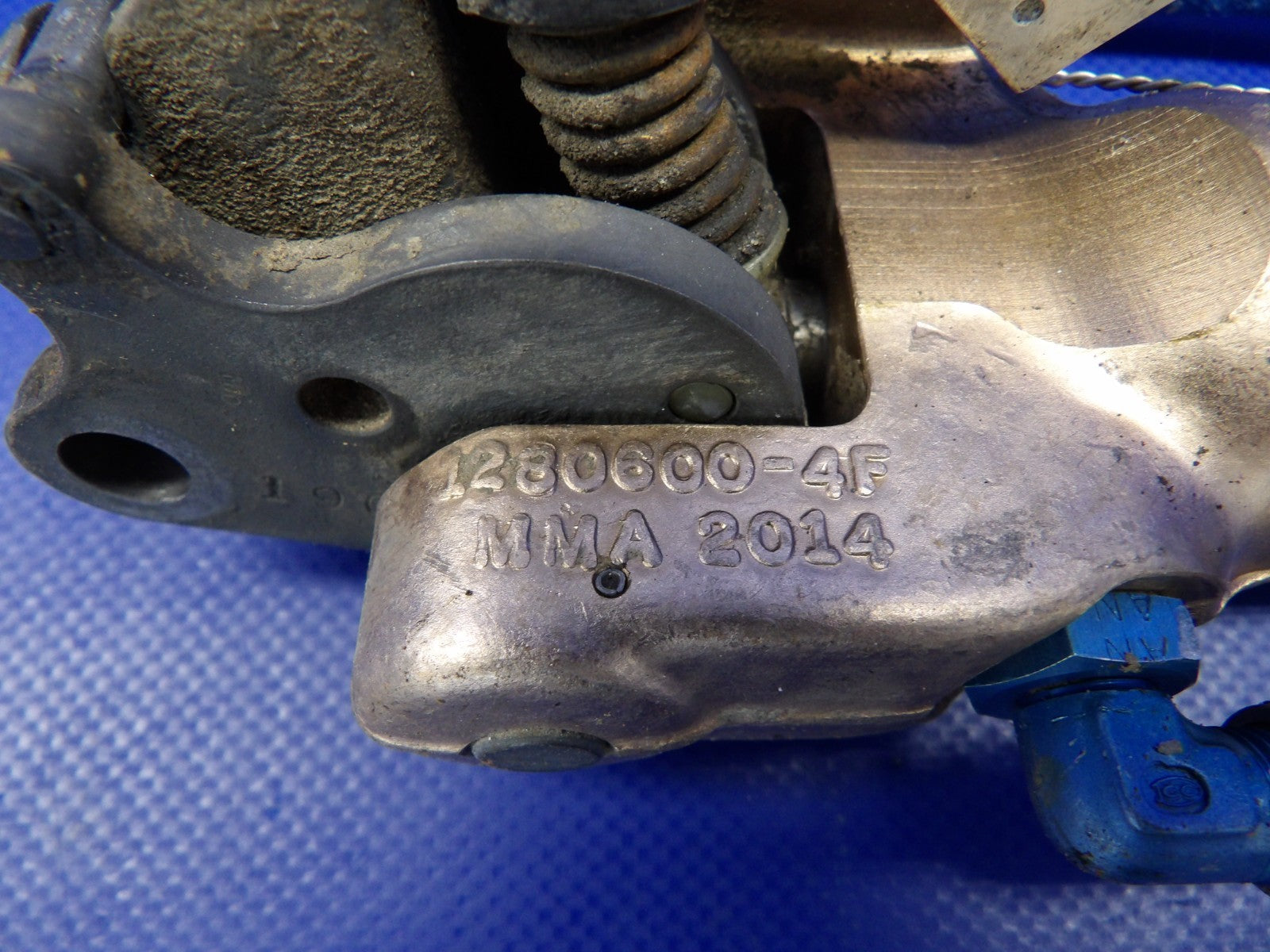Cessna 172 / 172RG Nose Gear Actuator P/N 1280514-9 (0626-1489)2