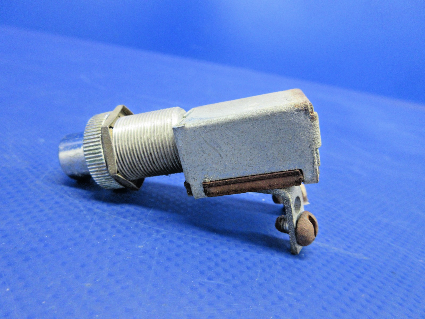 Piper PA-28-140 Starter Switch + Circuit Breaker P/N 454656 TESTED (0626-741)4