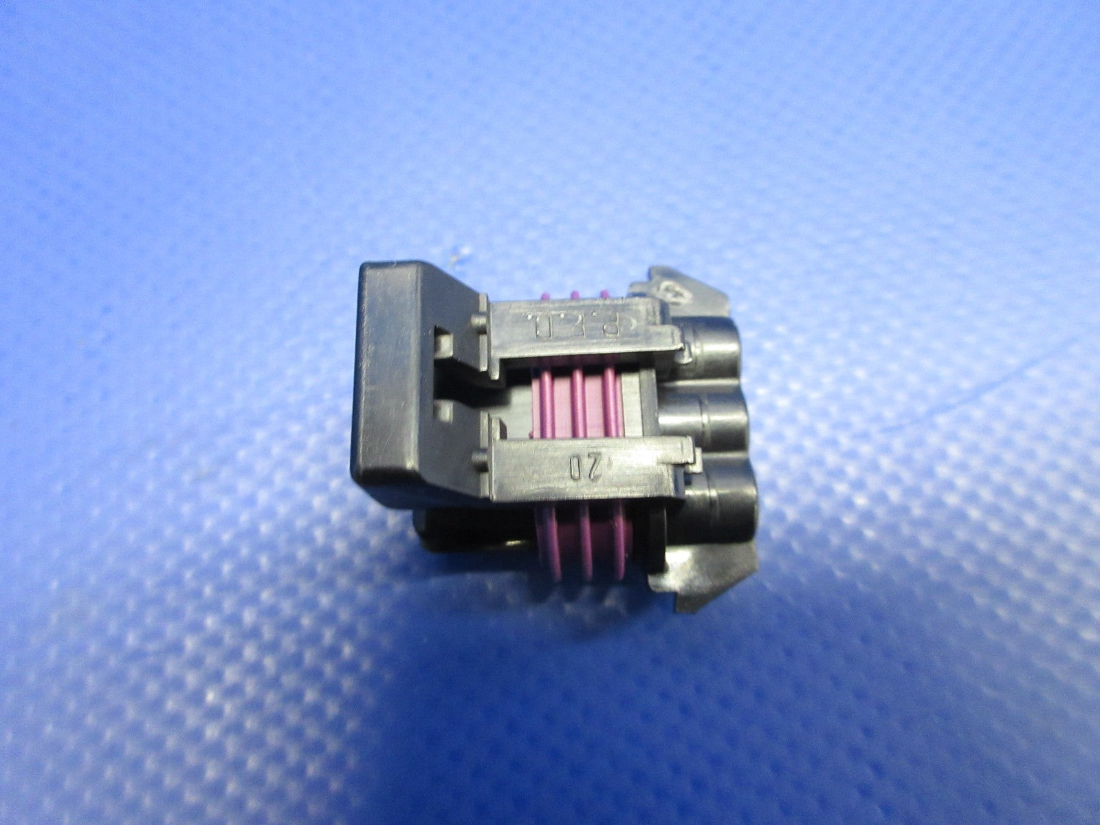 Cirrus Weldon Fuel Pump Connector Kit P/N 70673-001 NOS (0426-706)19