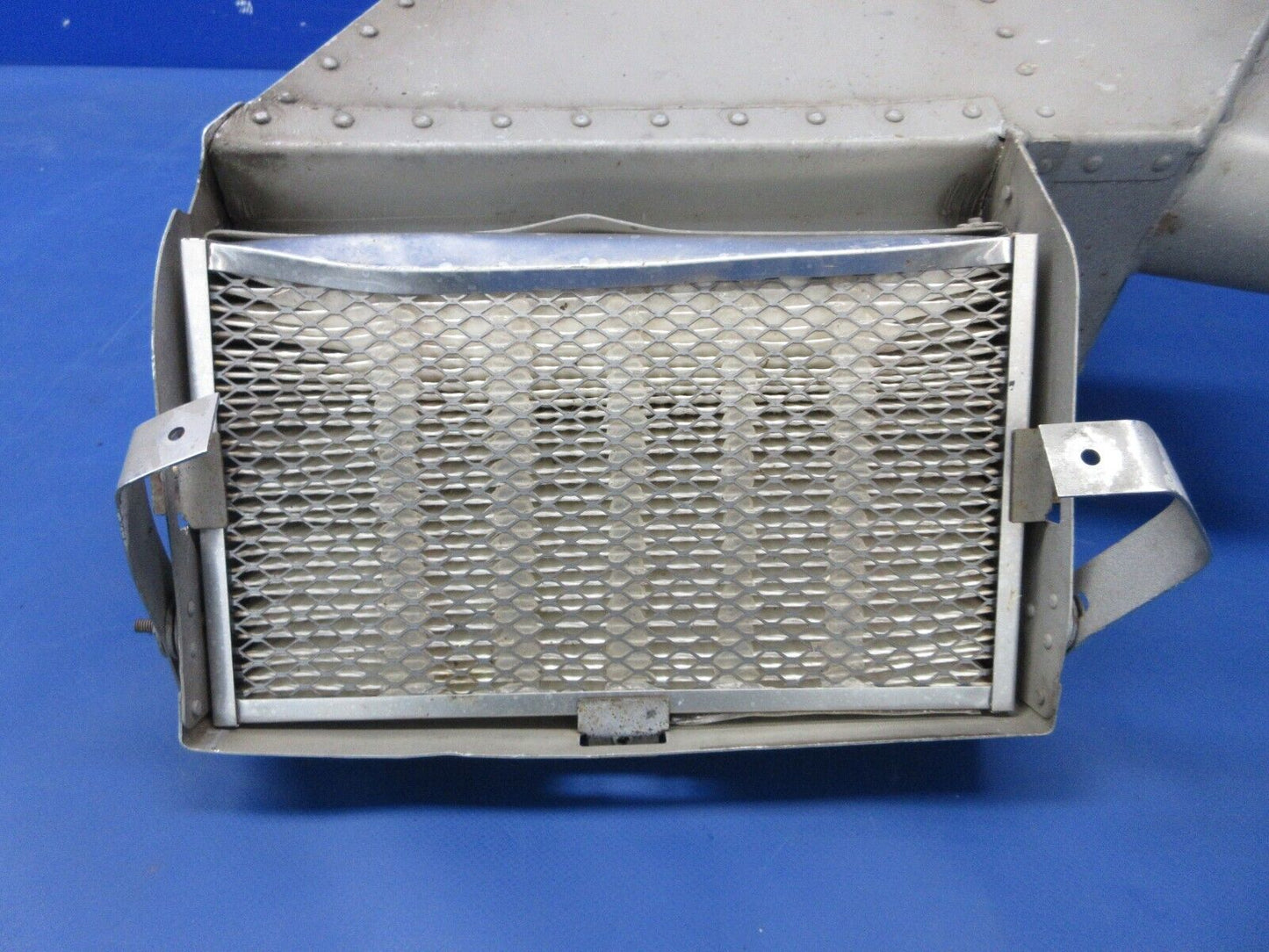 Piper PA-32RT-300T Nose Gear Induction Air Box Assy P/N 98634-03 (0924-2105)