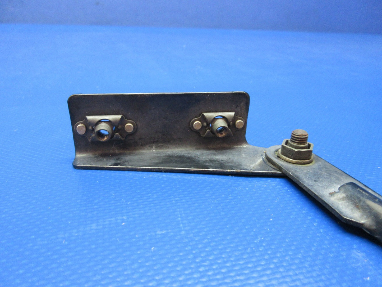 Piper PA46 / TIO-540-AE2A Engine Baffle Bracket & Tube P/N 82239-002 (1124-1387)5
