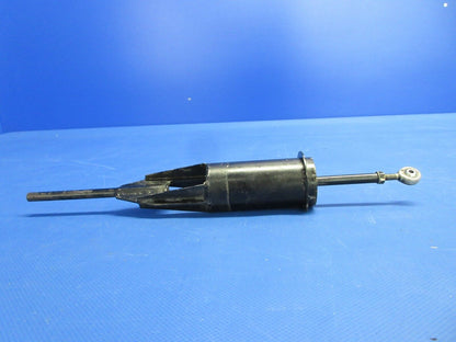 Piper PA-34-200T Seneca II Nose Wheel Bungee Assy P/N 78543-00 (0524-1902)