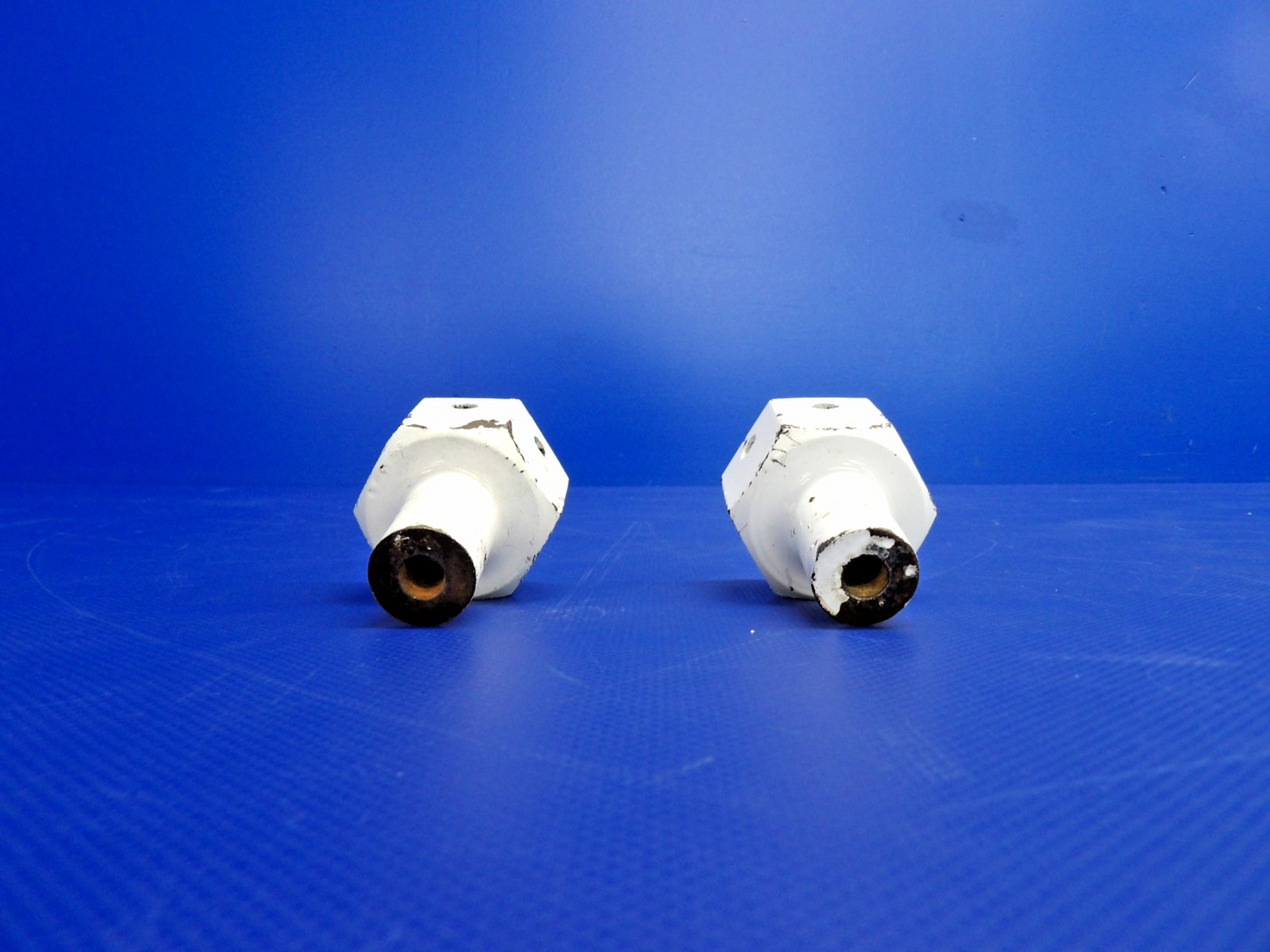 Cessna 172 / 172G Wheel Fairing Support Nut P/N 0441130-2 LOT OF 2 (0326-1206)1