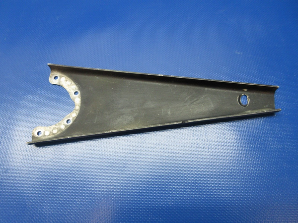 Beech C24R Sierra Propeller Governor Bracket P/N 169-910073-5 (1124-1450)