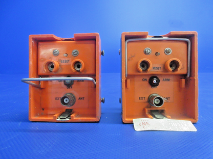 Narco Avionics ELT 10 LOT OF 2 FOR PARTS (0826-419)0