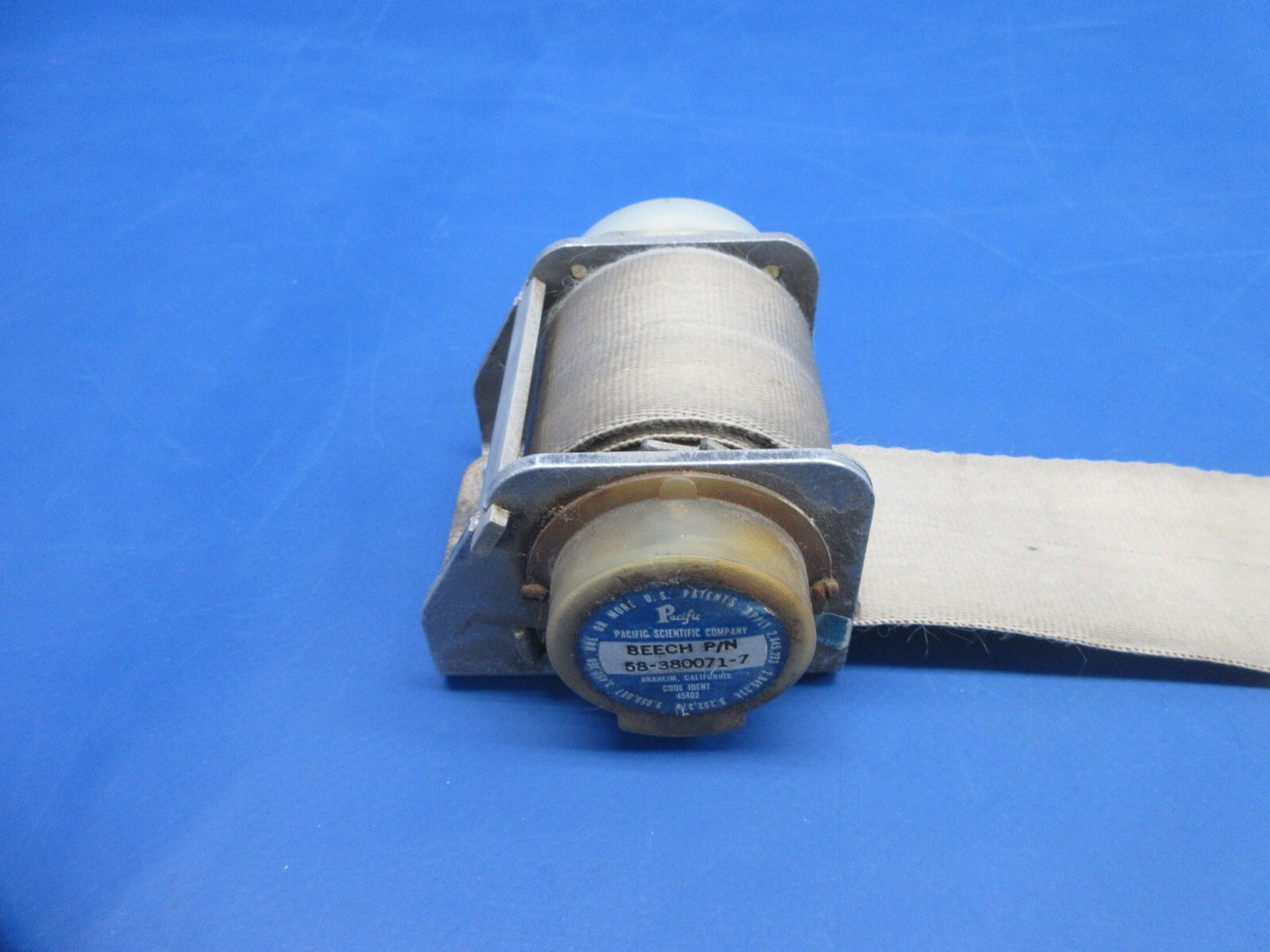 Damaged Pacific Scientific Inertia Reel Shoulder Harness 010749-09 (1124-784)3