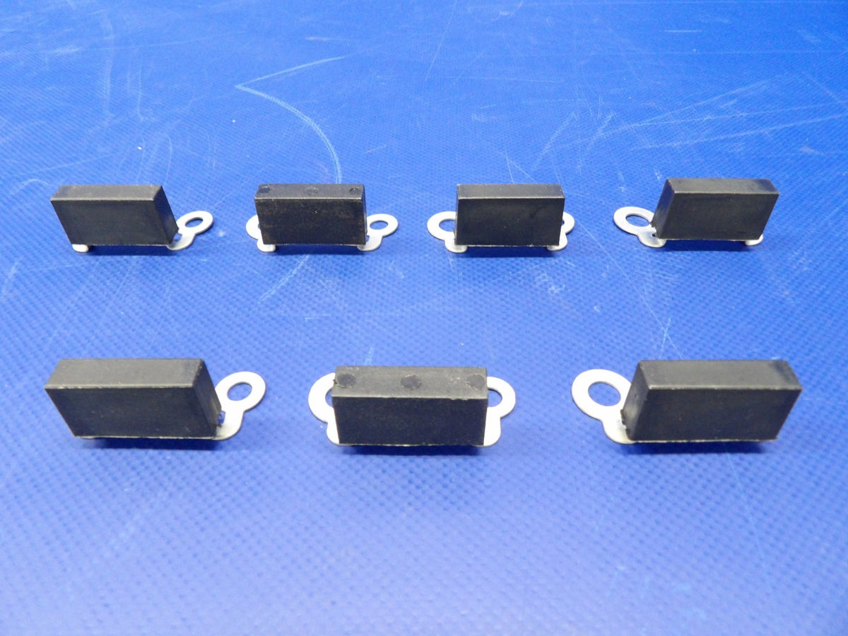 Hartzell Capacitor P/N ES4114 LOT OF 7 NOS (0426-1402)4