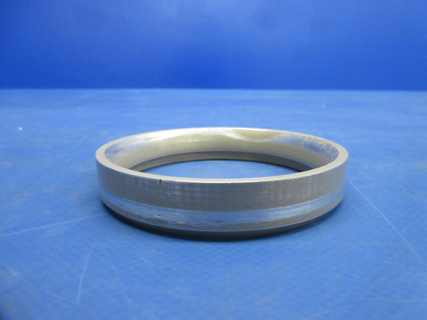 Bell 47J-2 Main Rotor Blade Grip Bearing Ring P/N 47-120182-1 (1124-898)7