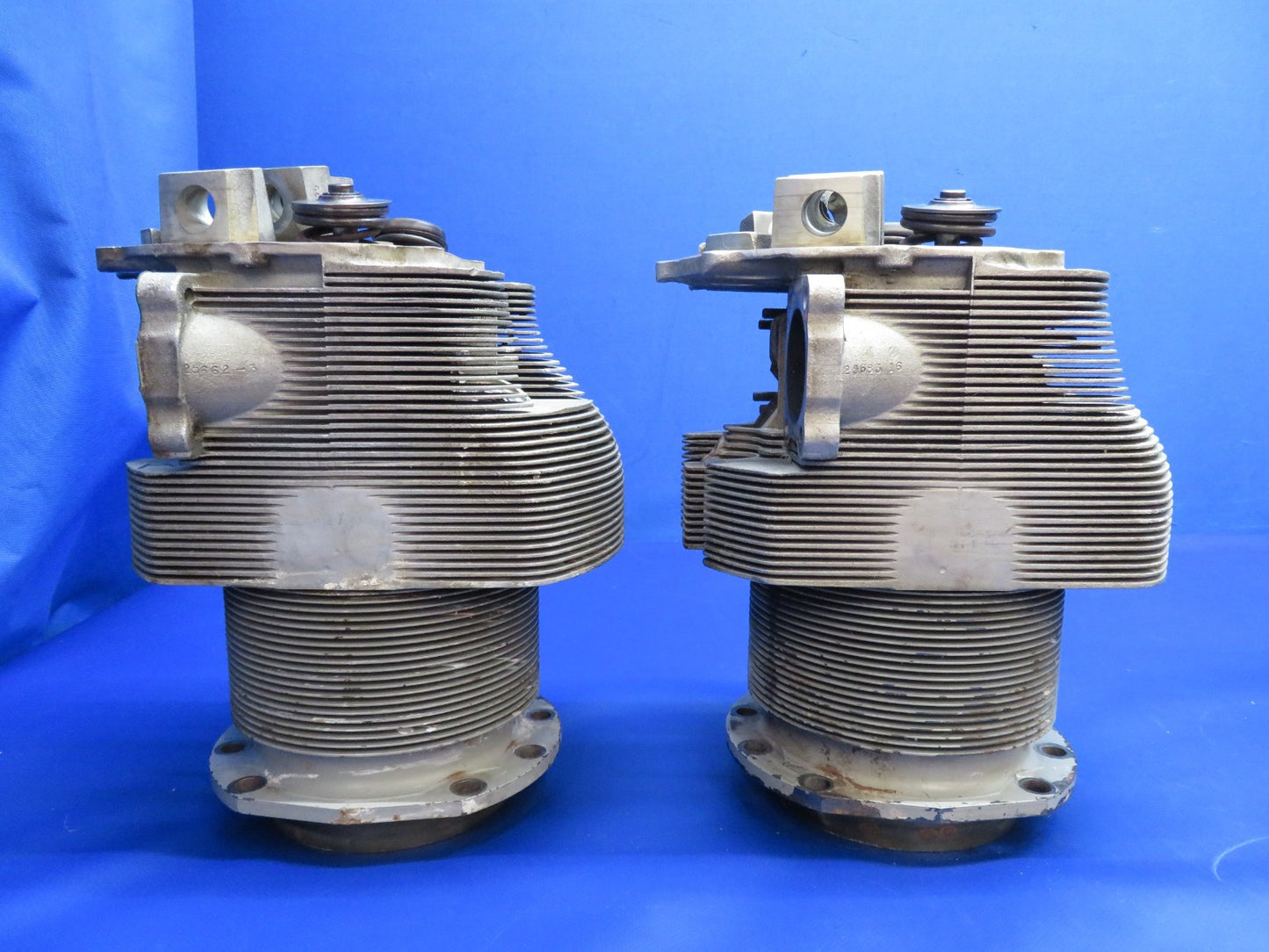 Continental IO-470 CORE ECI Cylinder Studs AEC65385, AEC631397 SET (0426-1700)4