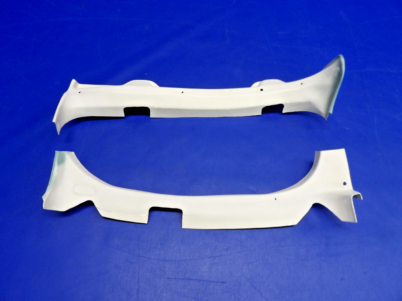 Cessna 172G Baggage Door Frame Cover Mouldings 0500210-95 SET OF 2 (0326-1248)2