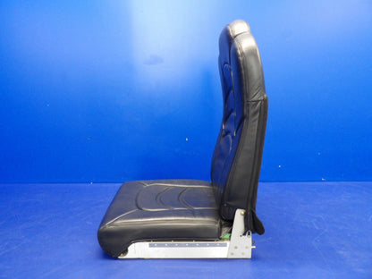 Cirrus SR22 Rear RH Passenger Seat P/N 11933-003 (0926-1230)9