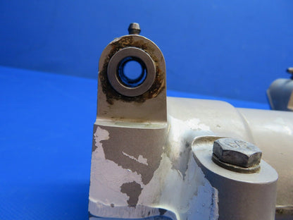Piper PA-23-250 Aztec LH Main Gear Strut Housing 751-929, 31835-00 (0824-1771)