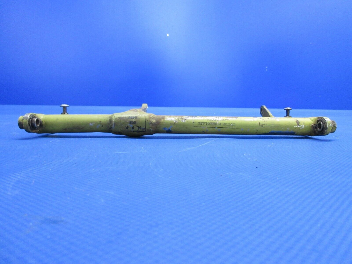 Bellanca 17-30A Viking Main Gear Door Lever Assy RH P/N 4002-2 (0524-1271)