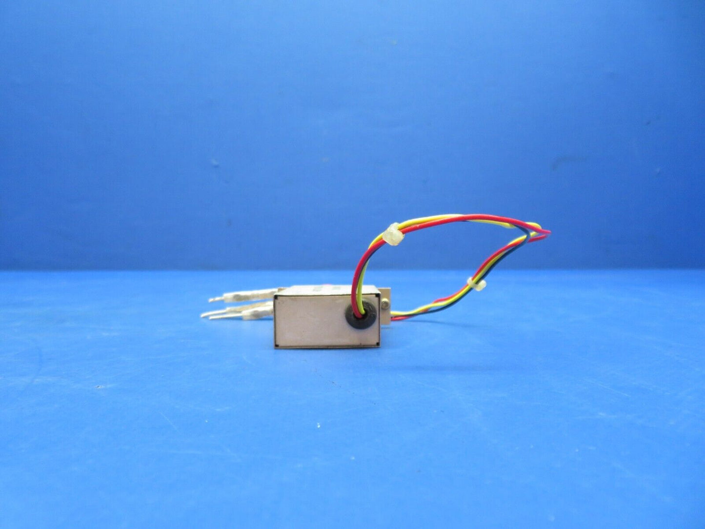 Cessna 310 / 310Q Potter & Brumfield ARC Switch LOT P/N W31-X2M1G-2 (0923-363)