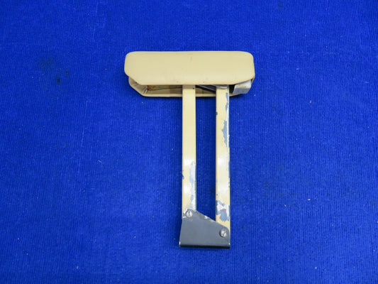 Piper PA-46 Adjustable Armrest Assy w/ RH Support P/N 84726-003 (0322-484)0