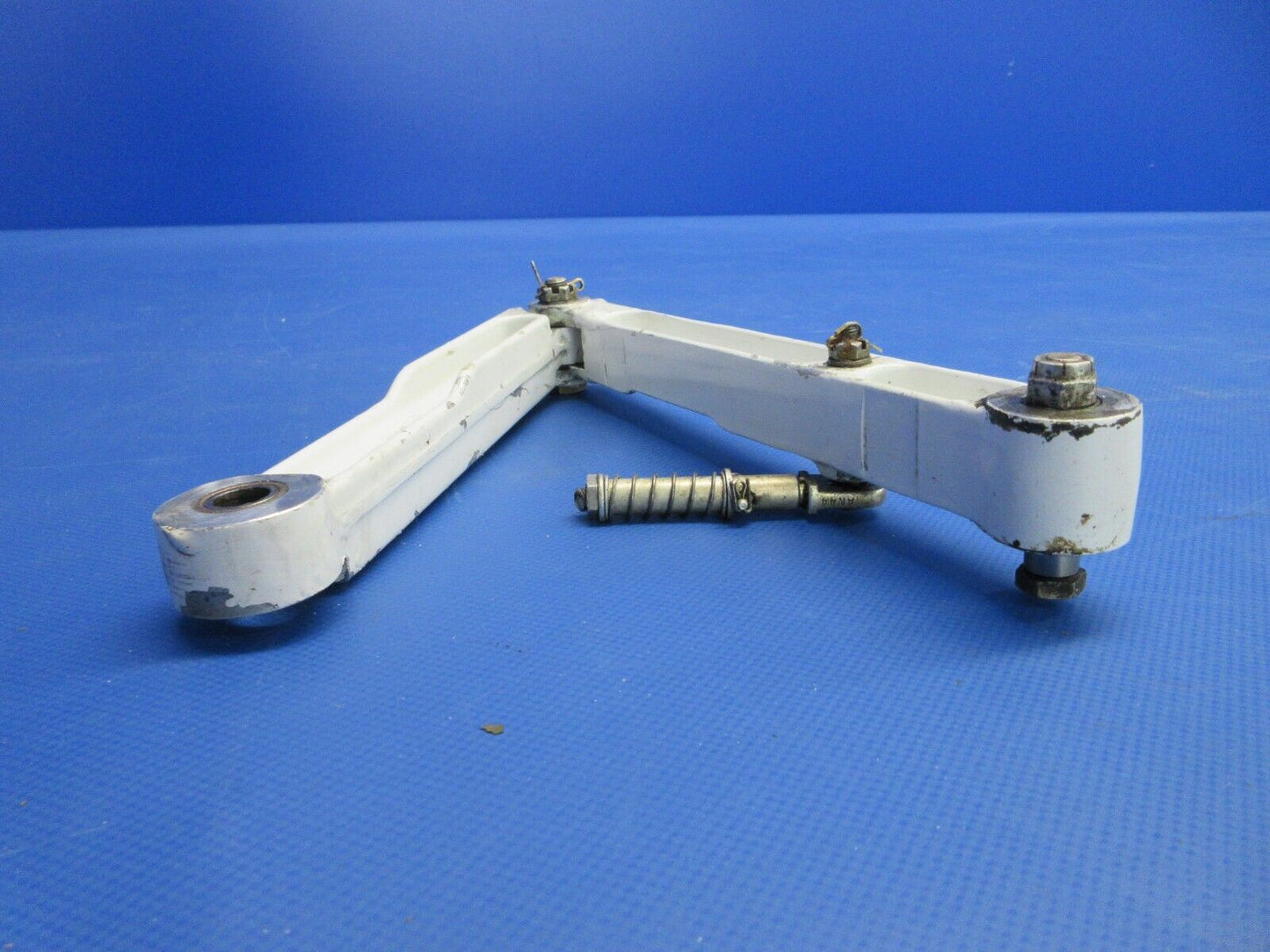 Piper PA-34-200T Seneca II Nose Gear Drag Link Assy P/N 78677-00 (0524-1896)