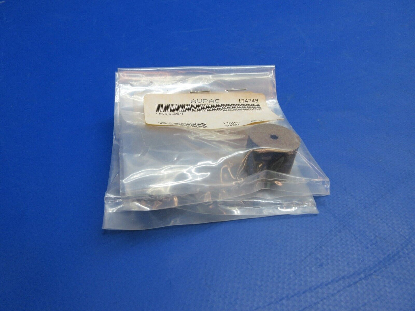 Goodyear Brake Lining P/N 9511264 LOT OF 2 NOS (1023-818)