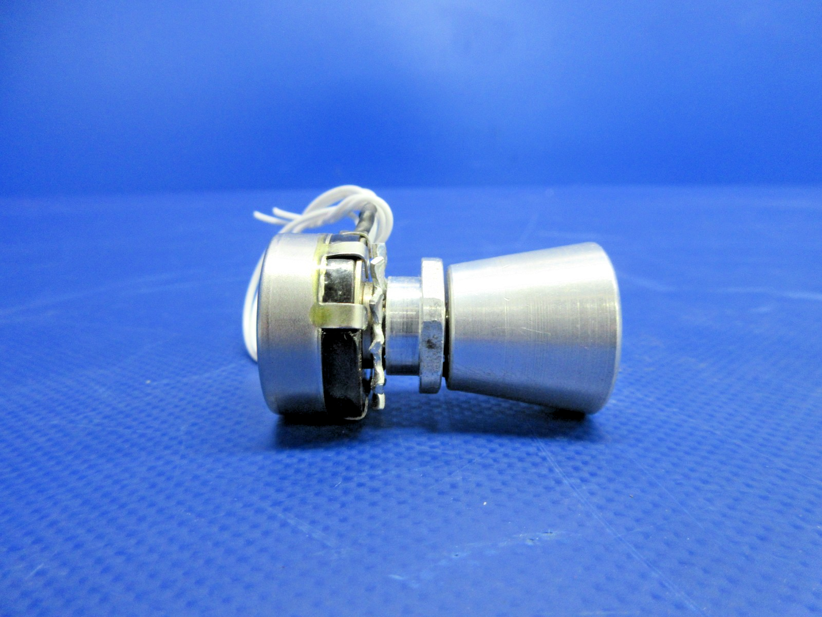 Beech F35 Bonanza Propeller RPM Control Switch 53C1 (0726-821)1