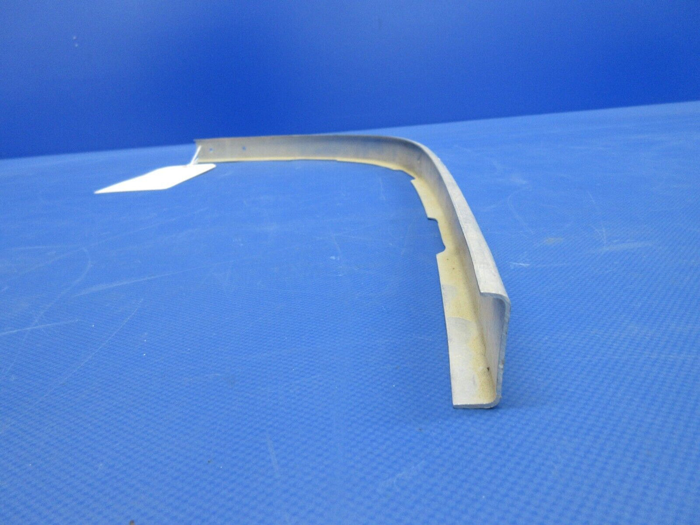 Cessna 172 Lower Cowl Channel P/N 0552212-25 NOS (0424-1179)