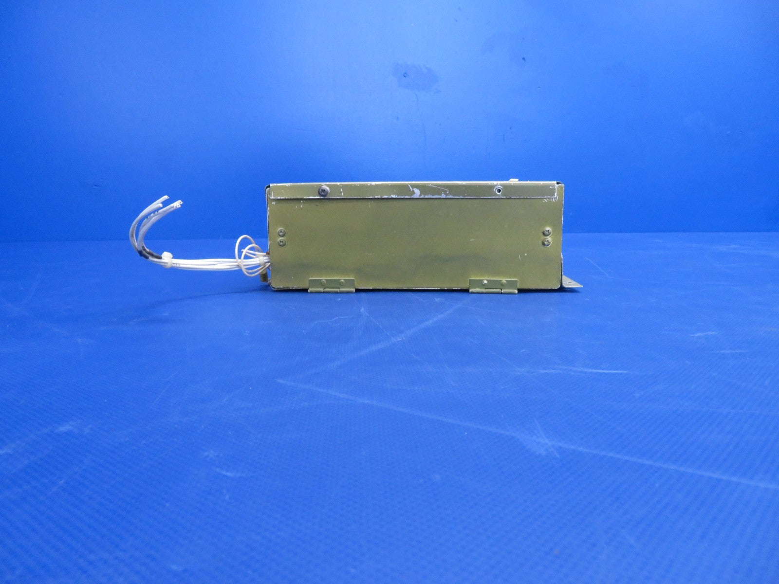 Cessna 421 Terminal Box P/N 353-19-10-386 (0726-457)3