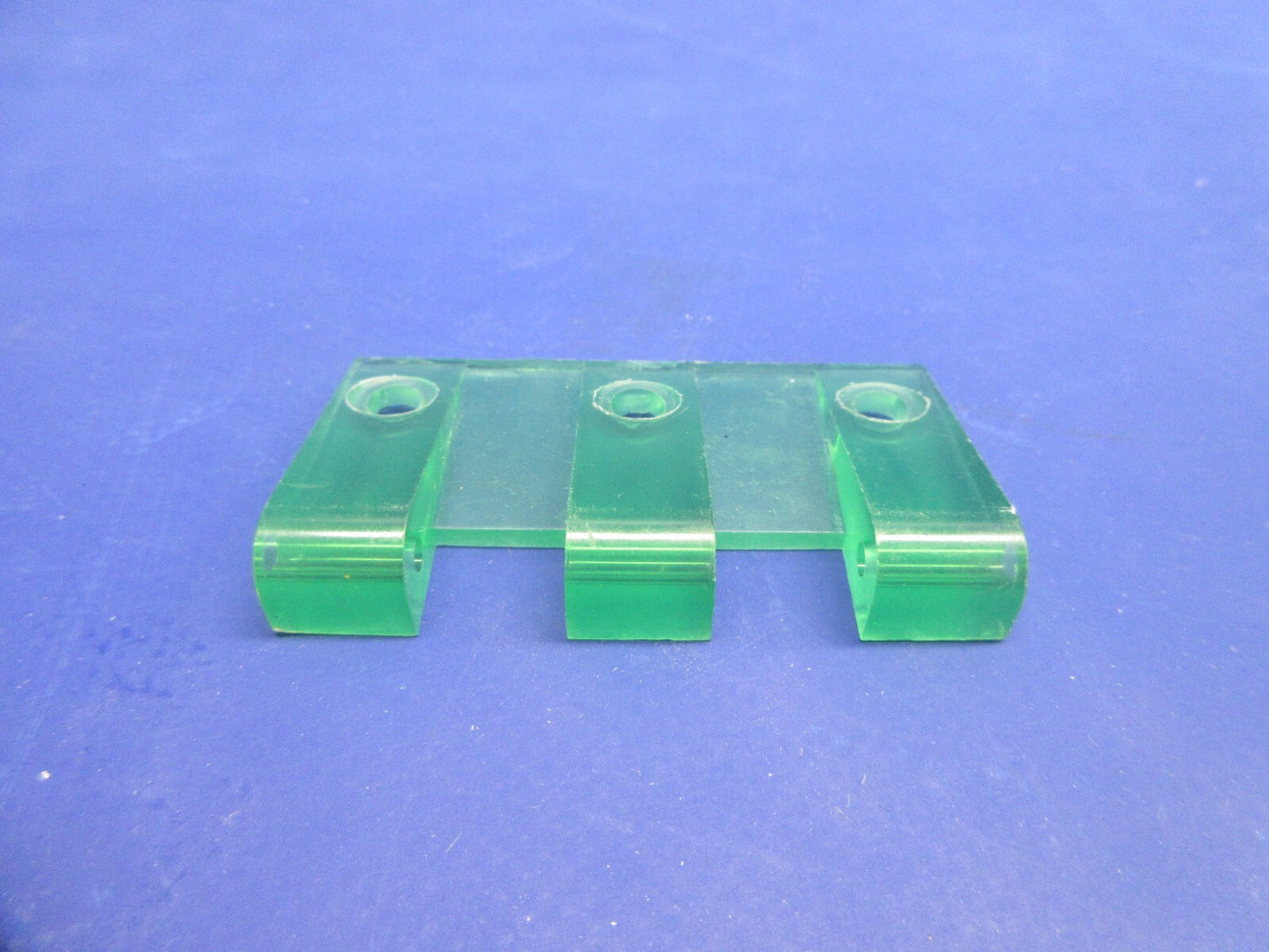 Cessna 310 / 310R Foul Weather Window Hinge Half P/N 5011169-1 NOS (0425-758)0