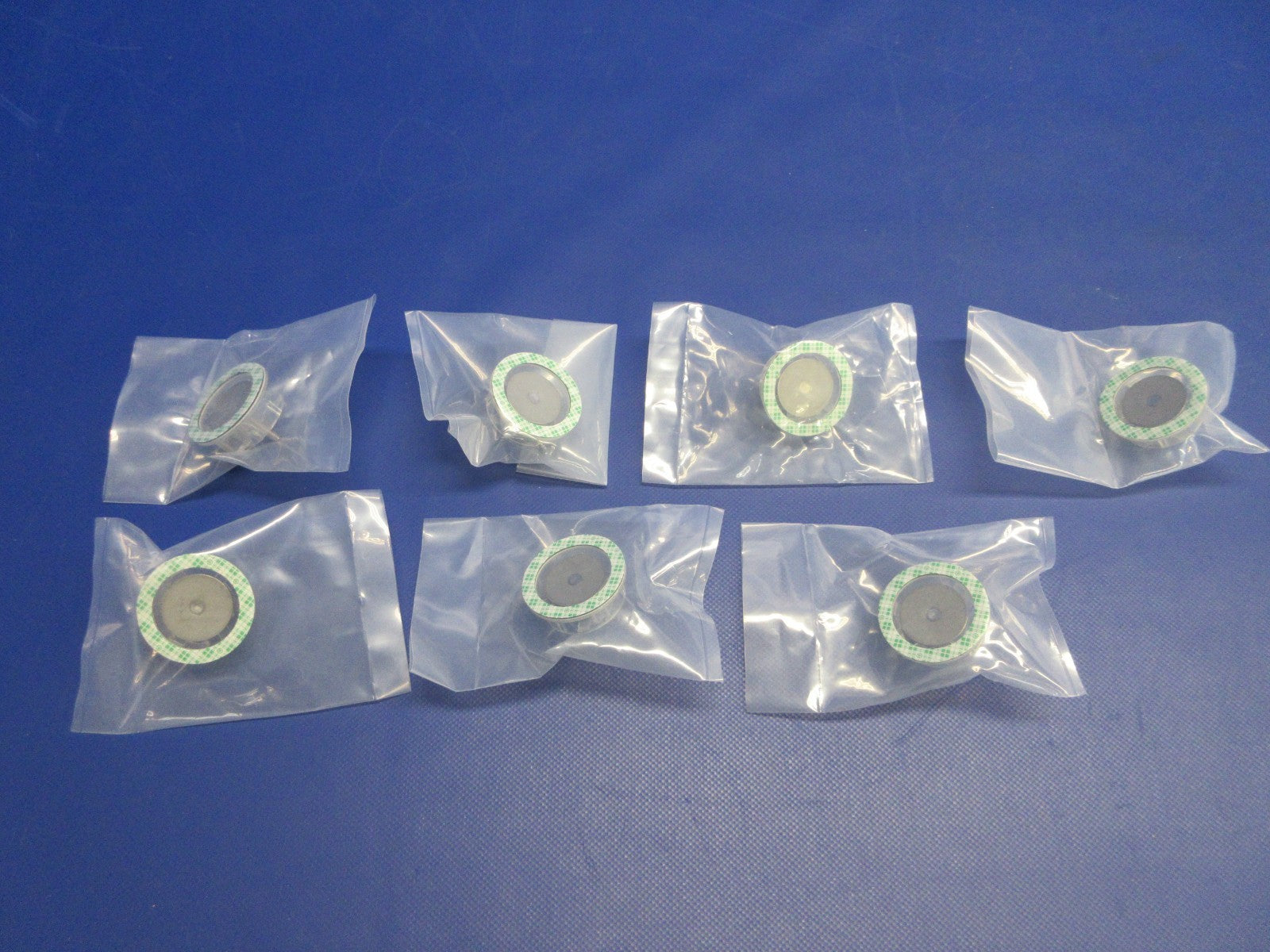 Click Bond Adhesive Stud P/N CS125-1032-20CR LOT OF 7 NOS (0426-775)6