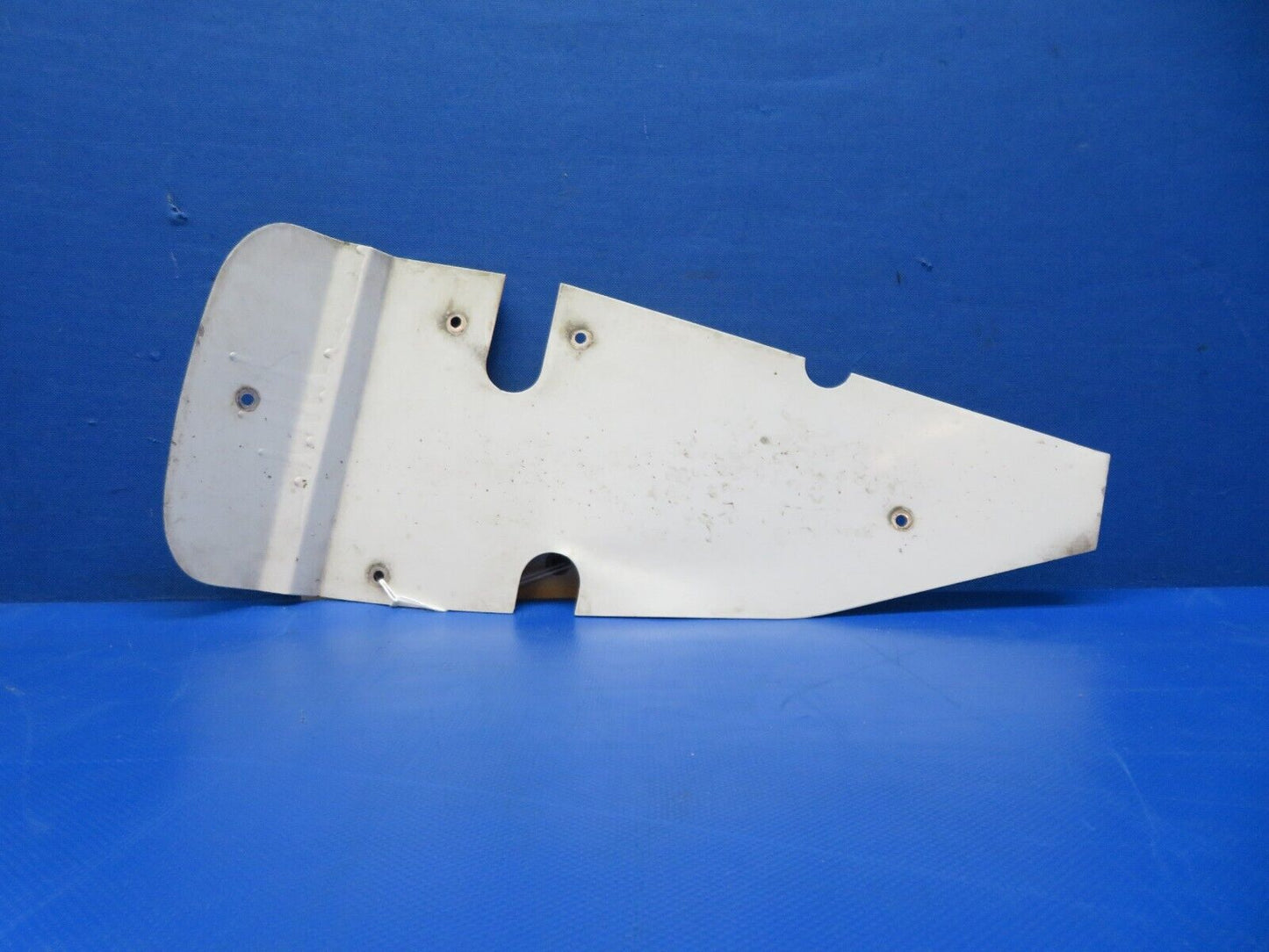 Mooney M20 / M20E Mud Shield LH P/N 5183-3 SSBY 560017-3 (0424-141)
