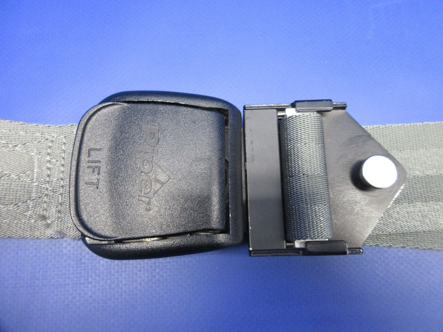Piper PA-28 Pacific Scientific Rear Seat Lap Belt LH  1108859M-11-058 (1224-718)