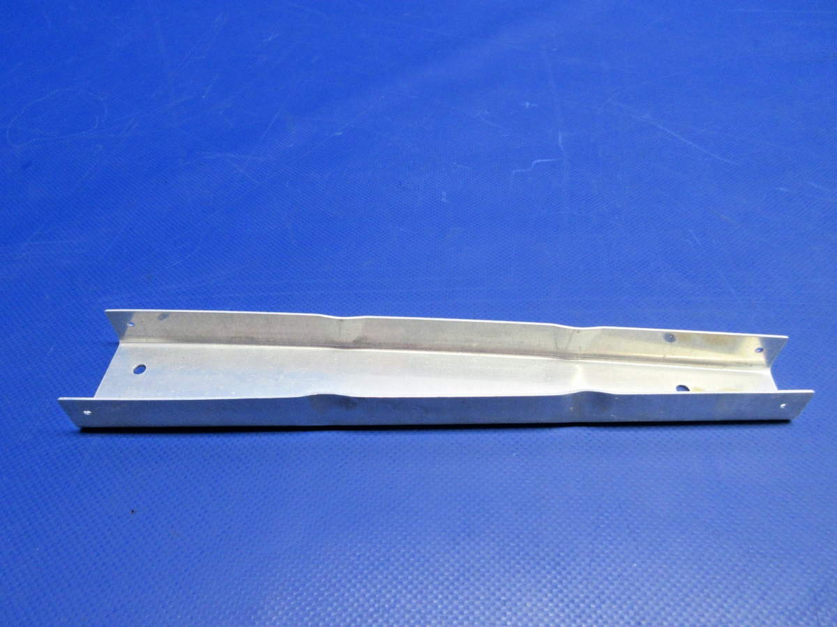 Cessna 150 Elevator End Rib P/N 0431001-31 NOS (0526-938)2
