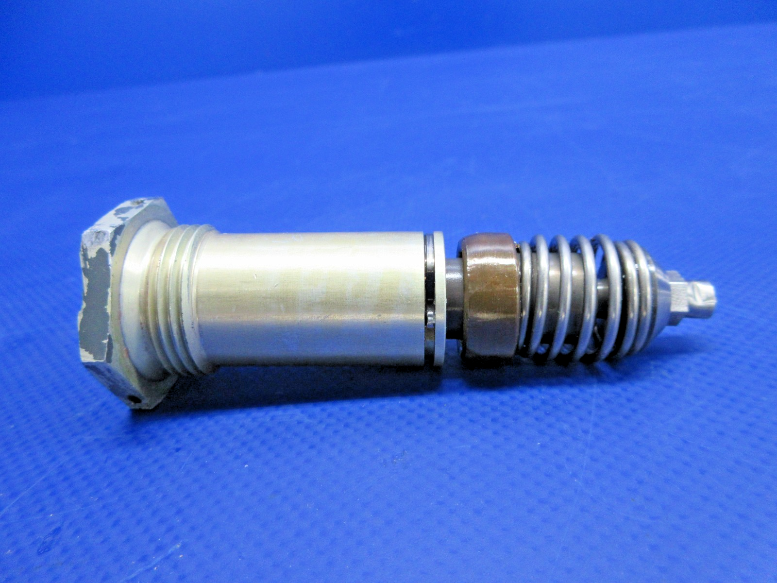 Lycoming / Beech D95A Travel Air Vernatherm Valve P/N 53E22144A (0326-821)8
