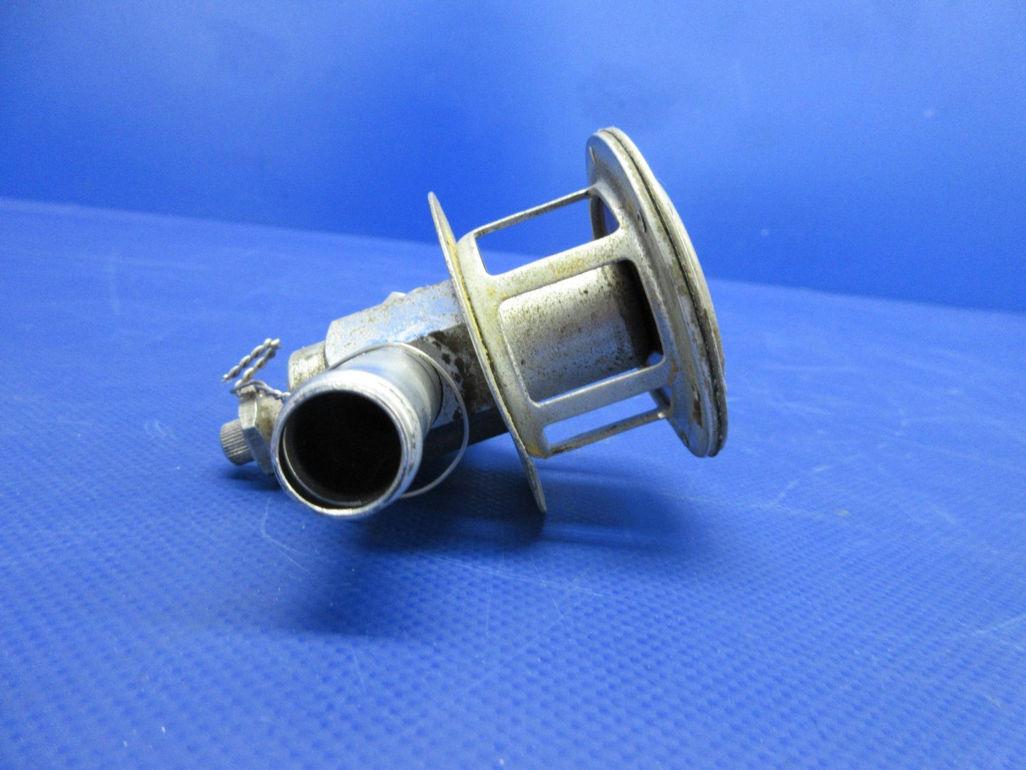 Beech D95A Travel Air Airborne 133B3 Vacuum Regulating Valve (0326-793)6