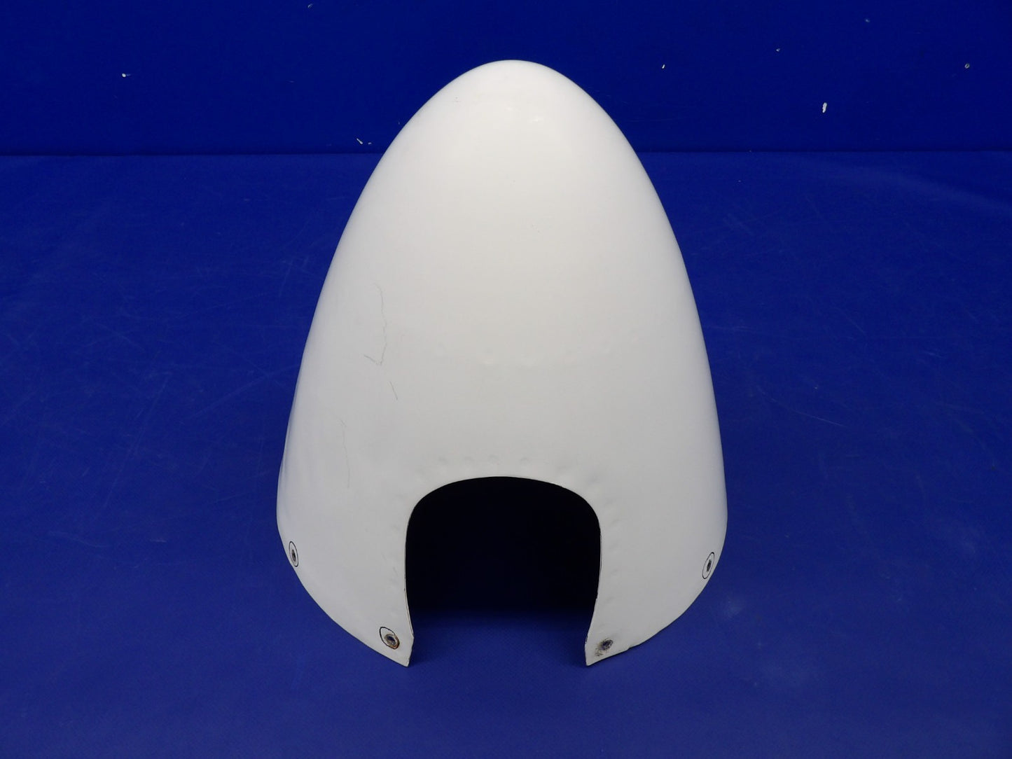 Beech F35 Bonanza 2-Blade Propeller Spinner Painted P/N 35-960026-14 (0726-2091)4