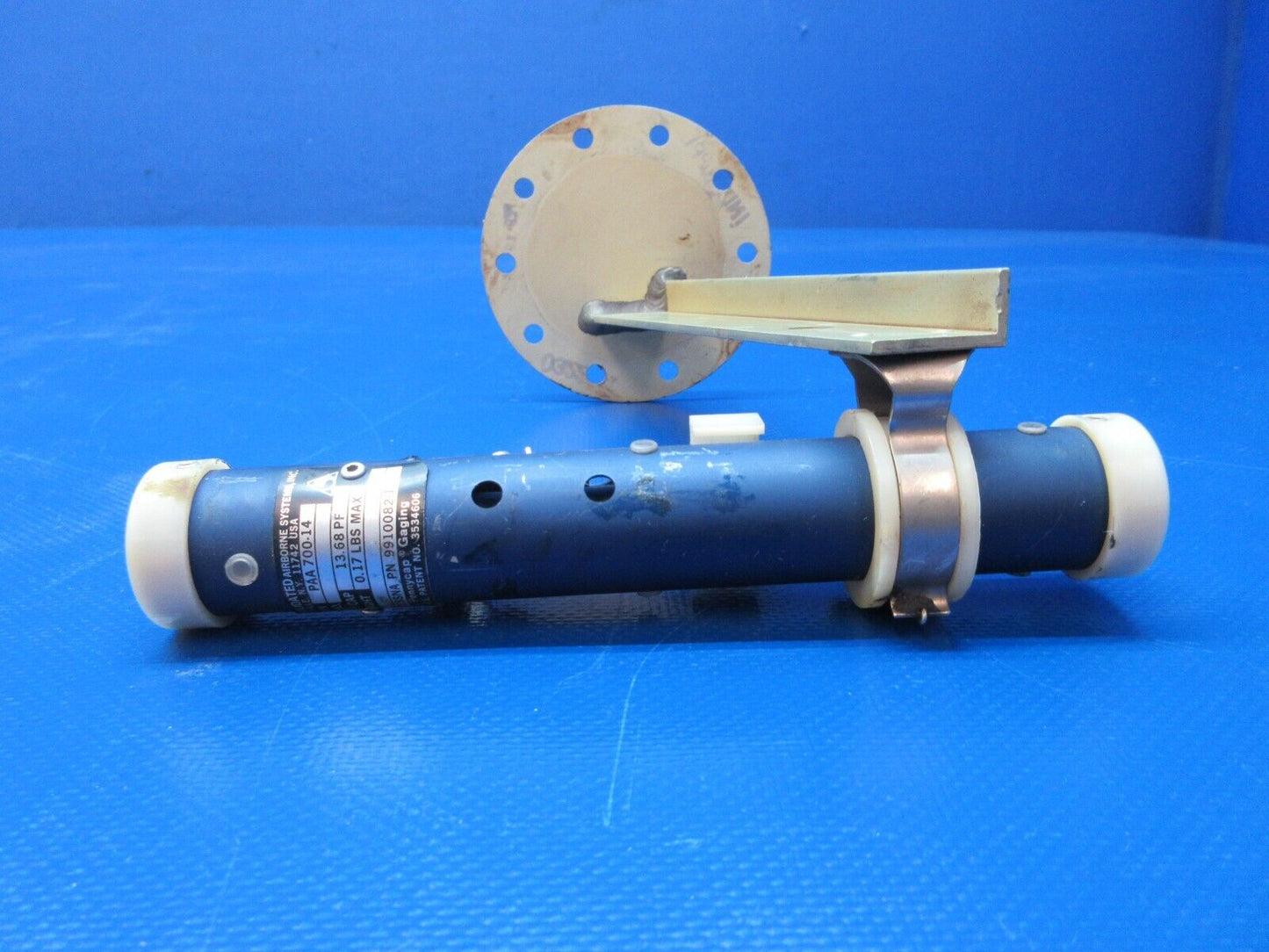 Cessna 310 LH Fuel Level Transmitter w/ Mount P/N PAA700-14 WARRANTY (1224-1265)