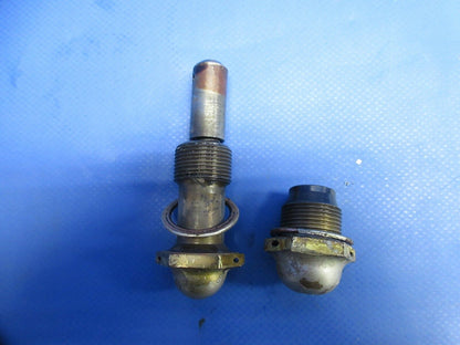 Continental E-225 Oil Pressure Relief Valve Plunger & Cap P/N 21114 (0824-894)