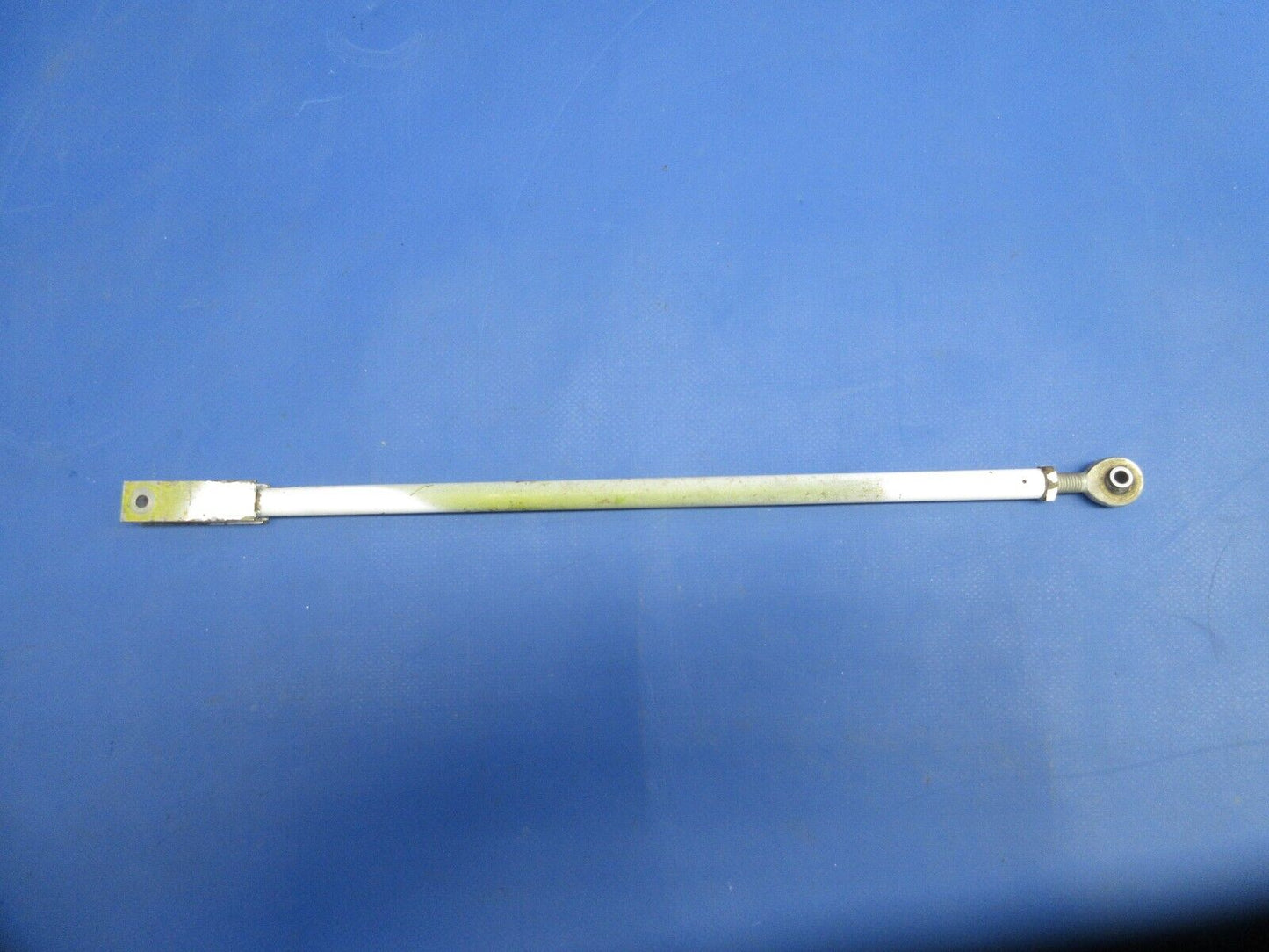 Piper PA-32RT-300T Lance II  Stabilator Trim Pushrod Assy 78921-04 (1024-718)