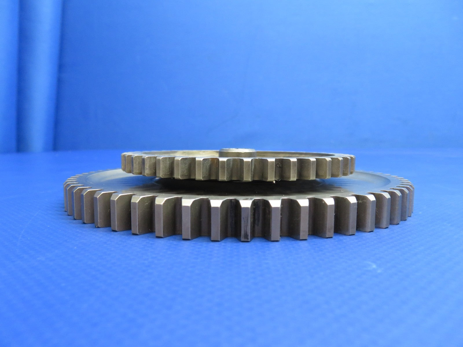 Continental IO-470-U Cam & Cluster Gear P/N 631845, 535662 (0326-1797)5