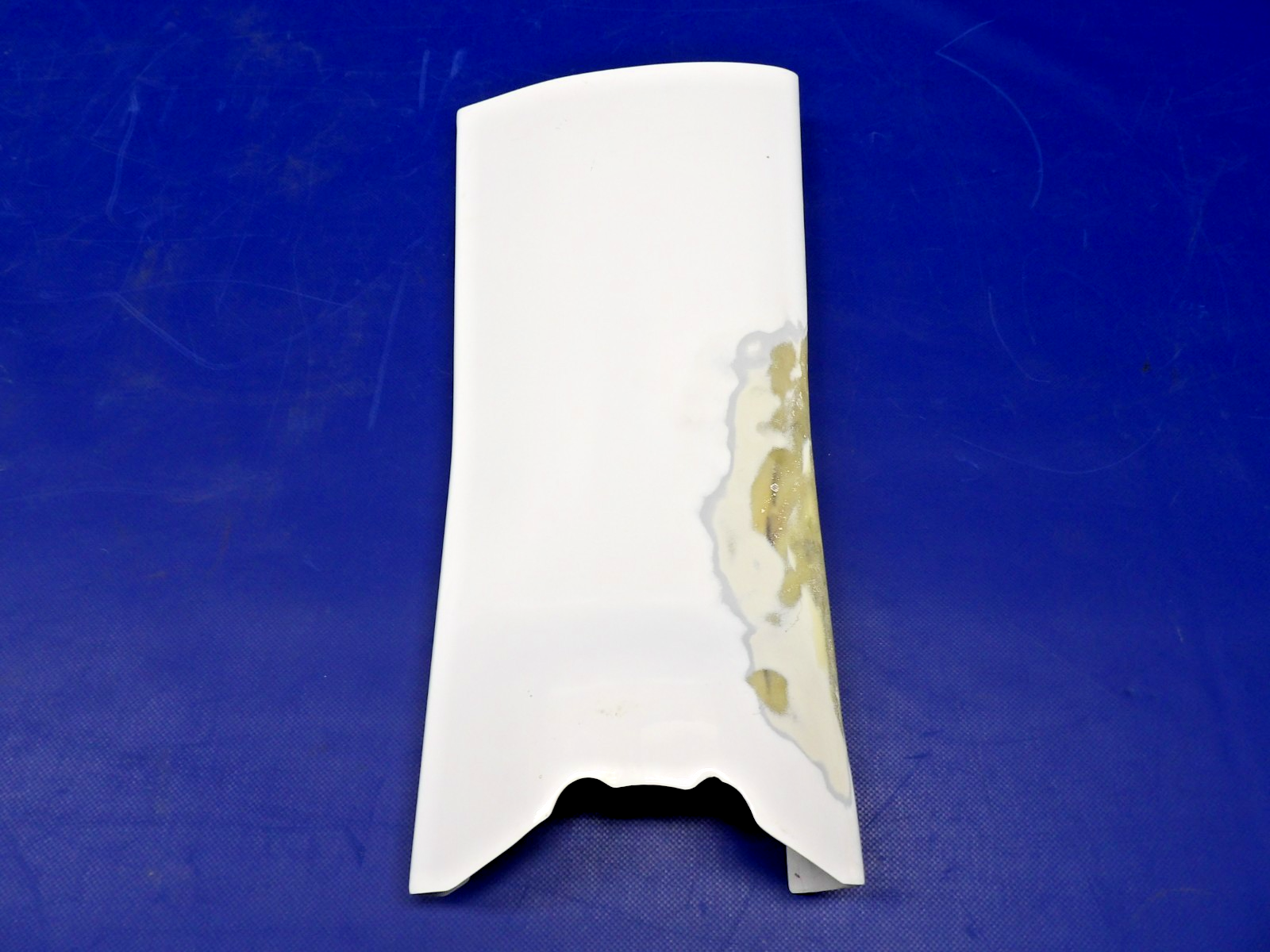 Cirrus RH Wheel Fairing Cover P/N 29017-002 (0326-1250)10