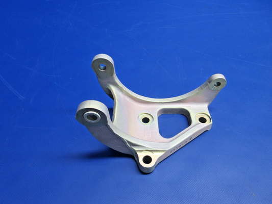 Continental LT SIO/TSIO/IO-360 Alternator Bracket P/N 657046 NOS (0426-777)0