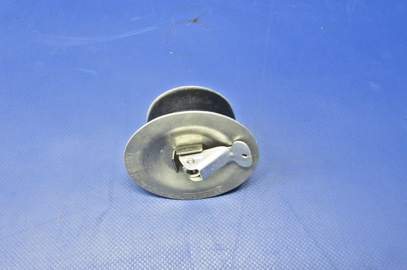 Piper PA-24 Comanche Fuel Cap P/N 27221-00 (0826-709)0