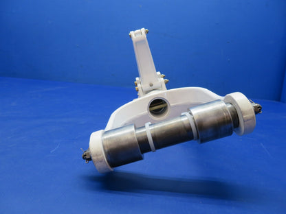 Cessna 182 / 182L Nose Gear P/N 0743621-200 REBUILT (0626-400)9