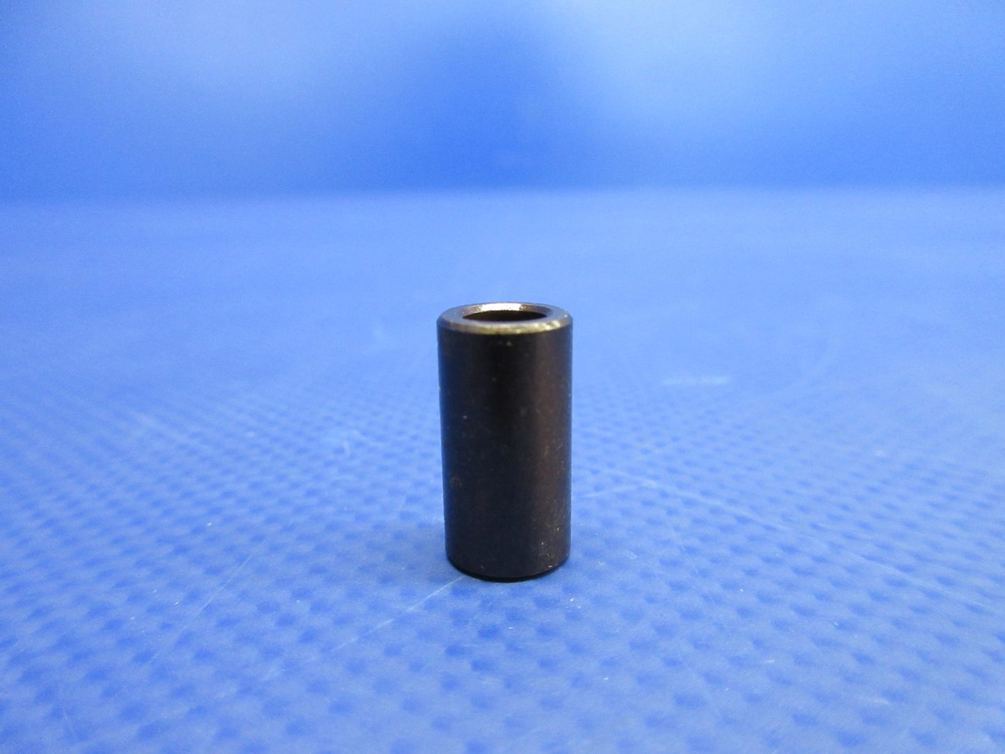 Cessna Flap Roller Bushing w/8130 P/N 0523919 LOT OF 9 NOS (0426-713)11