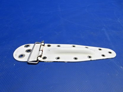 Cessna 172 / 172RG RH Cabin Door LWR Hinge P/N 2417003-2 (0926-873)4