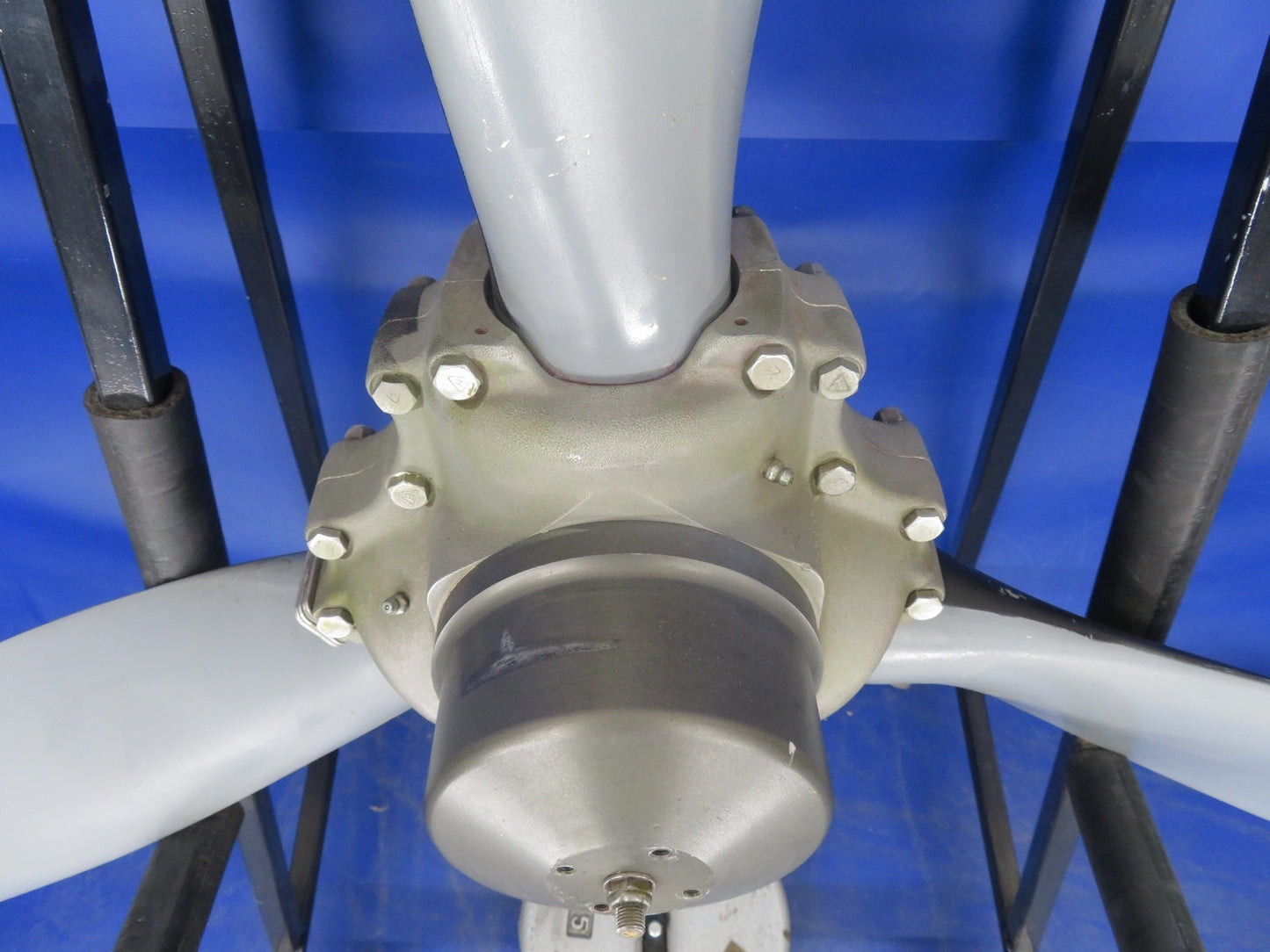 Bellanca 17-31A Hartzell 3-Blade Propeller HC-C3YR-1RF No Logs (0825-1729)8