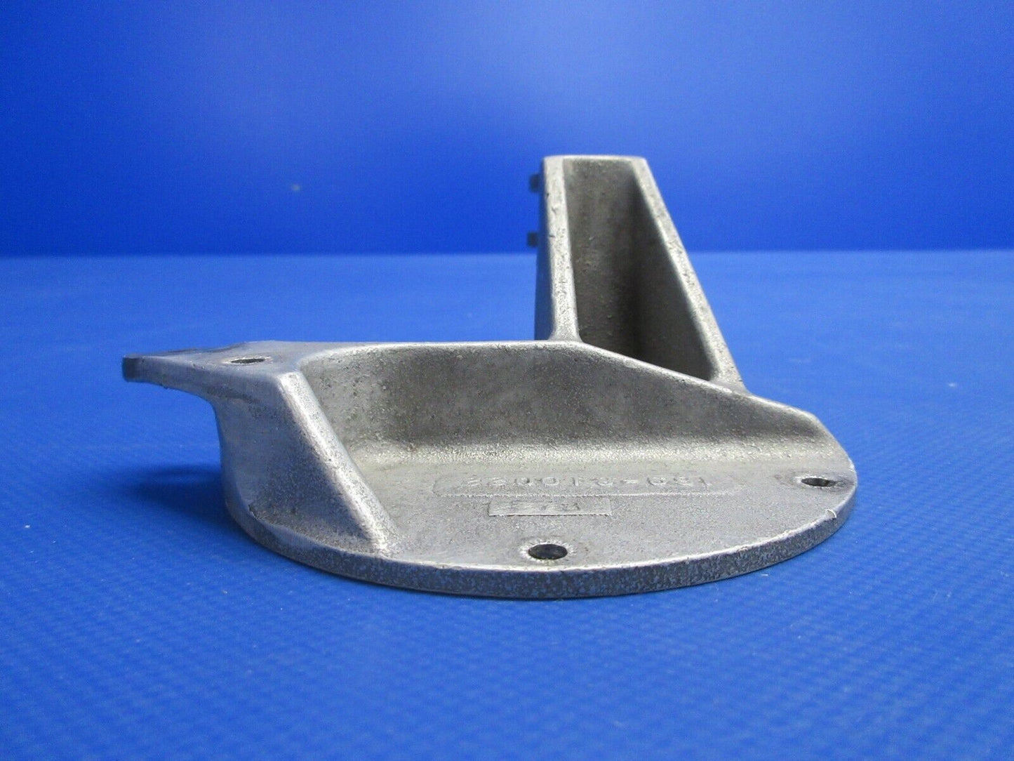 Beech 19A Musketeer Nose Wheel Steering Adapter Assy 169-810022-1 (0424-1300)