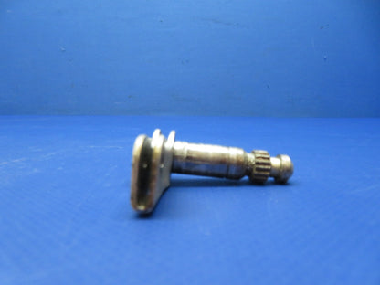 Cessna 172 / 172G LH Shaft Cabin Door Latch P/N 1511212-6 (0326-176)9