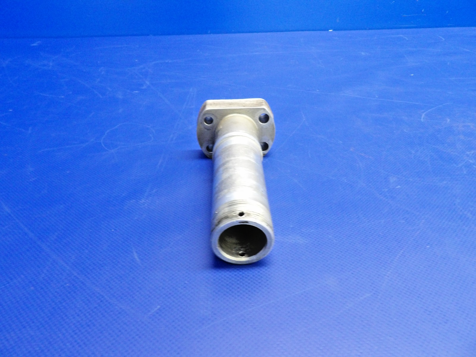 Cessna 172 / 172G Main Landing Gear Axle P/N 0541124 LOT OF 2 (0326-1205)5