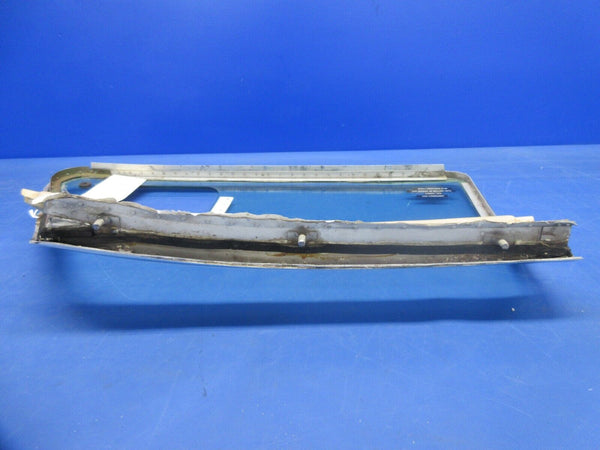 Cessna 310 / 310R Emergency Pilot Window P/N 0891107-2 (1024-2119)